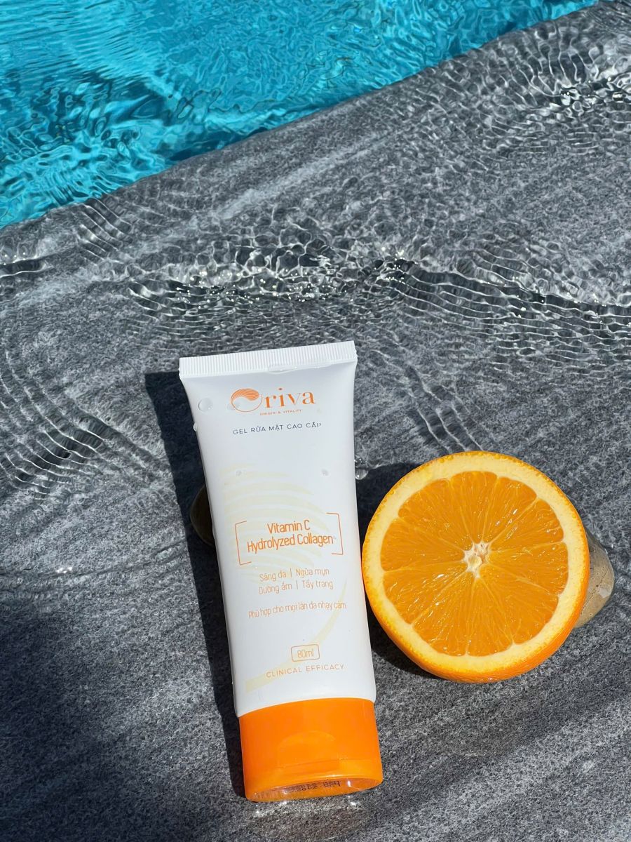 Gel rữa mặt Vitamin C